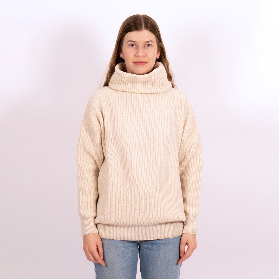 Surteby polo sweater