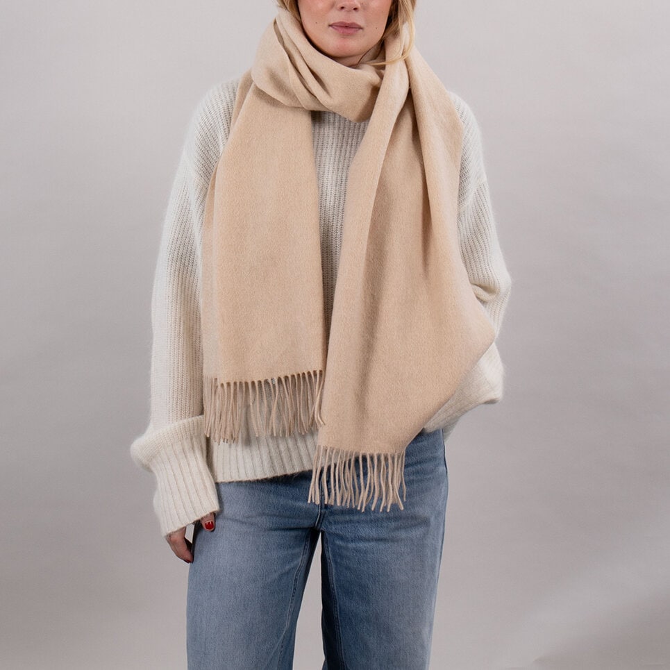 Ängabo scarf
