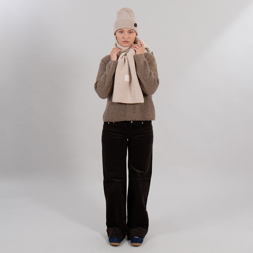 Lexby scarf