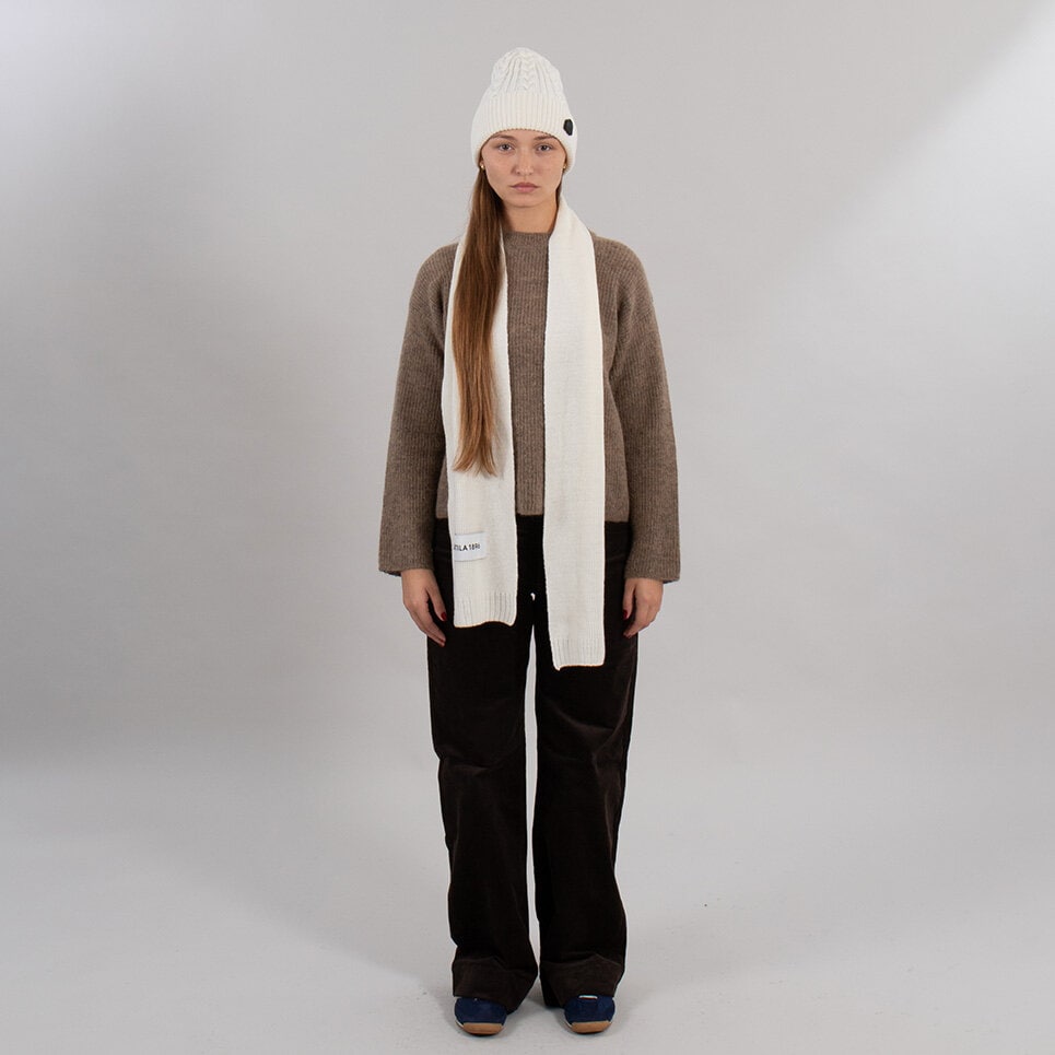 Elis scarf