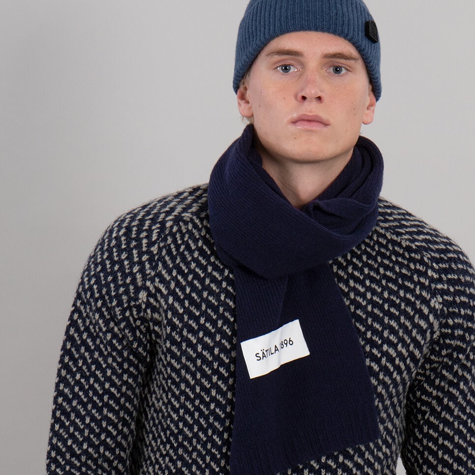 Elis scarf