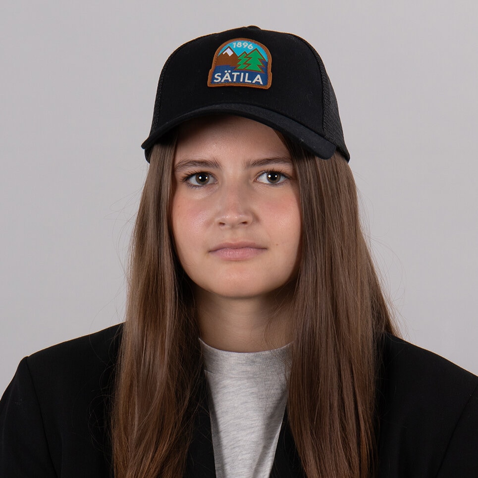 Trucker cap