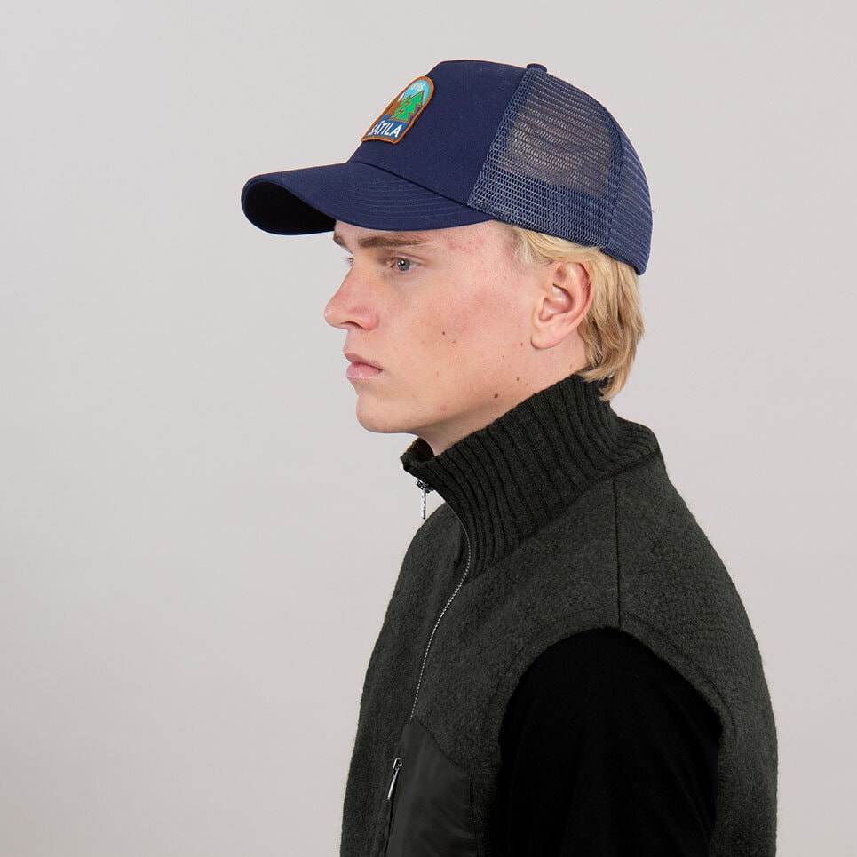Trucker cap