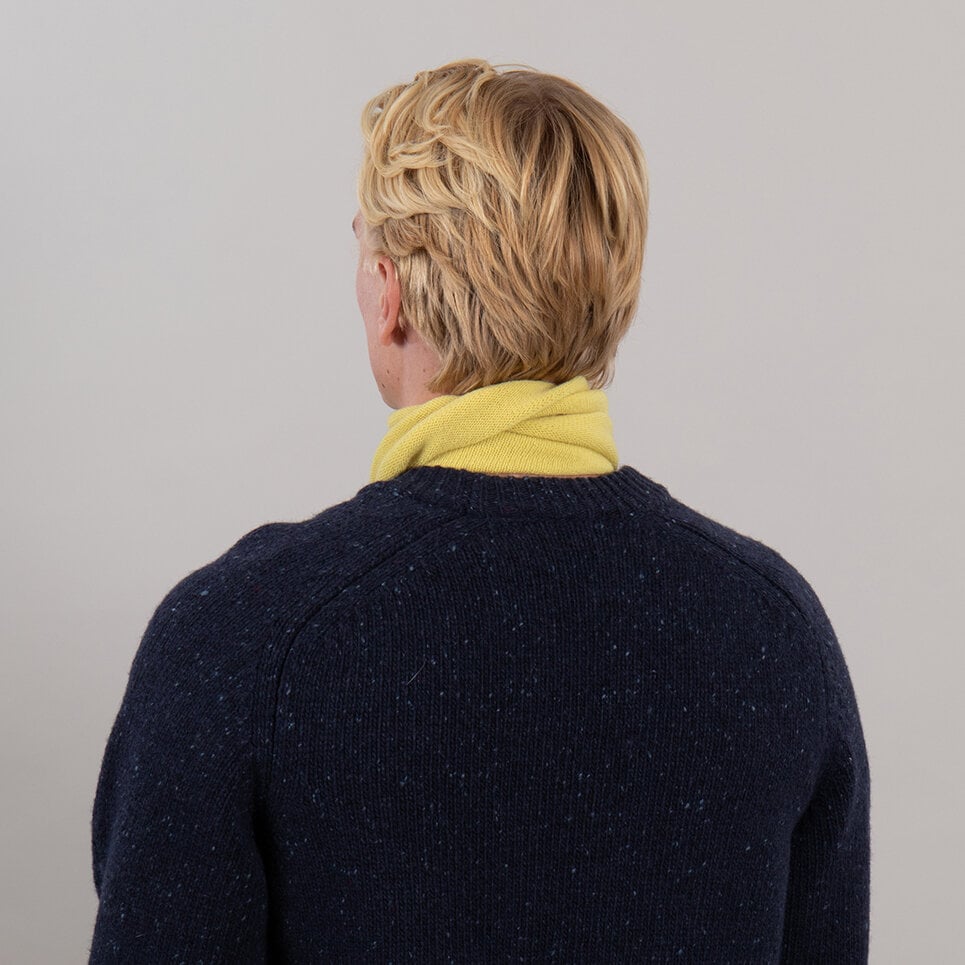 Elis triangle scarf