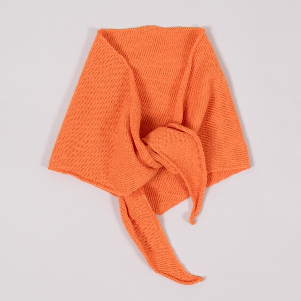 Elis triangle scarf