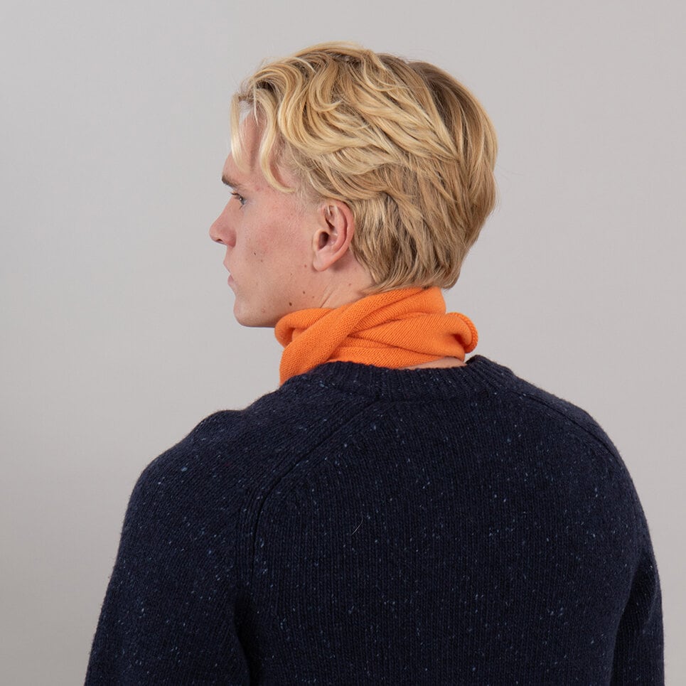 Elis triangle scarf
