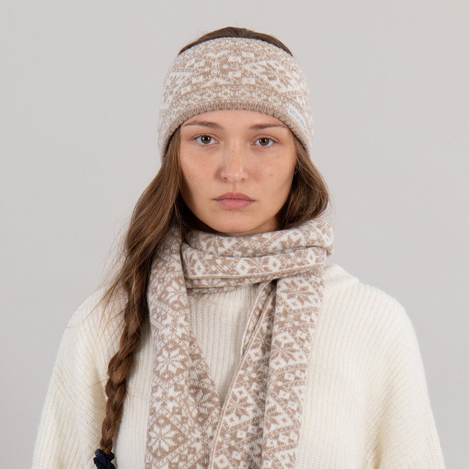 Grace scarf
